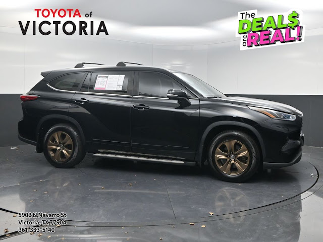 2023 Toyota Highlander Hybrid Bronze Edition