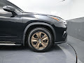 2023 Toyota Highlander Hybrid Bronze Edition